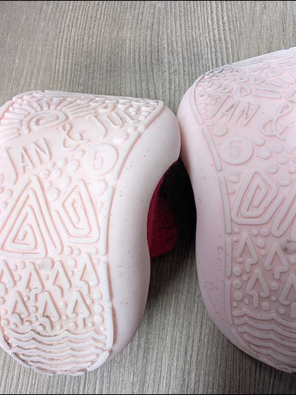 Jan and Jul Cozy Sock Shoes Lot of 2 Red‎ and Pink Size 5
